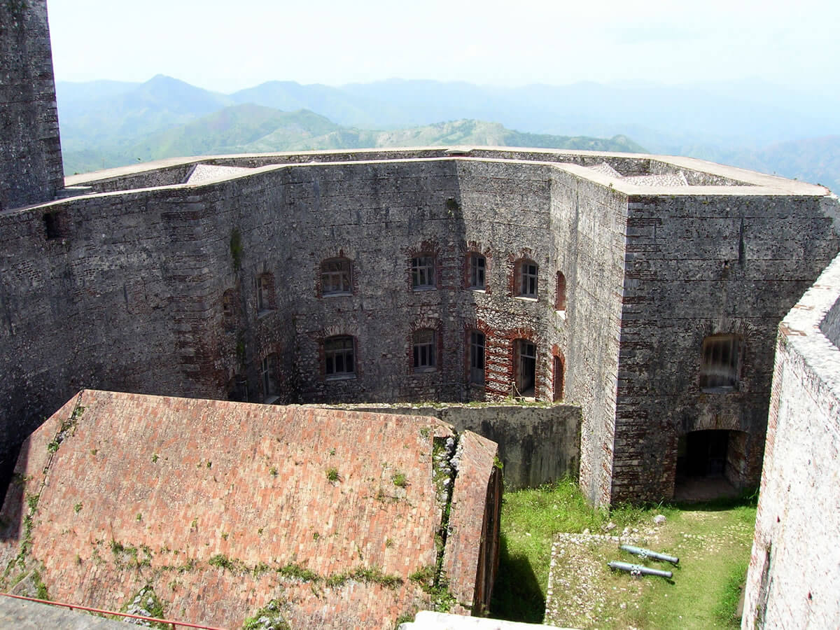 National History Park Citadel Sans Souci Ramiers Haiti Lac Geo 5052